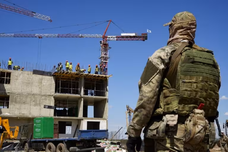Узбекистанцев призвали не участвовать в вооружённых конфликтах за рубежом