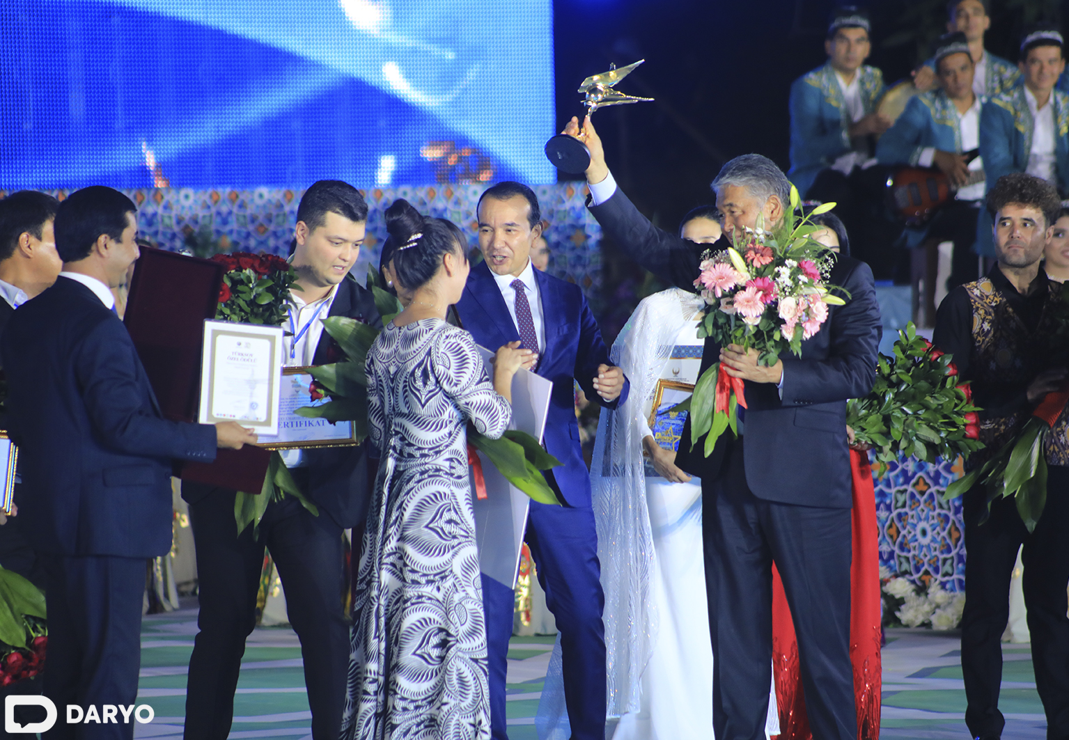 Boney M va Doktor Albandan Otawan guruhigacha: Andijonda jahon yulduzlari  ishtirokida shou-konsert bolib otdi — Uzbekistan News | DARYO.UZ