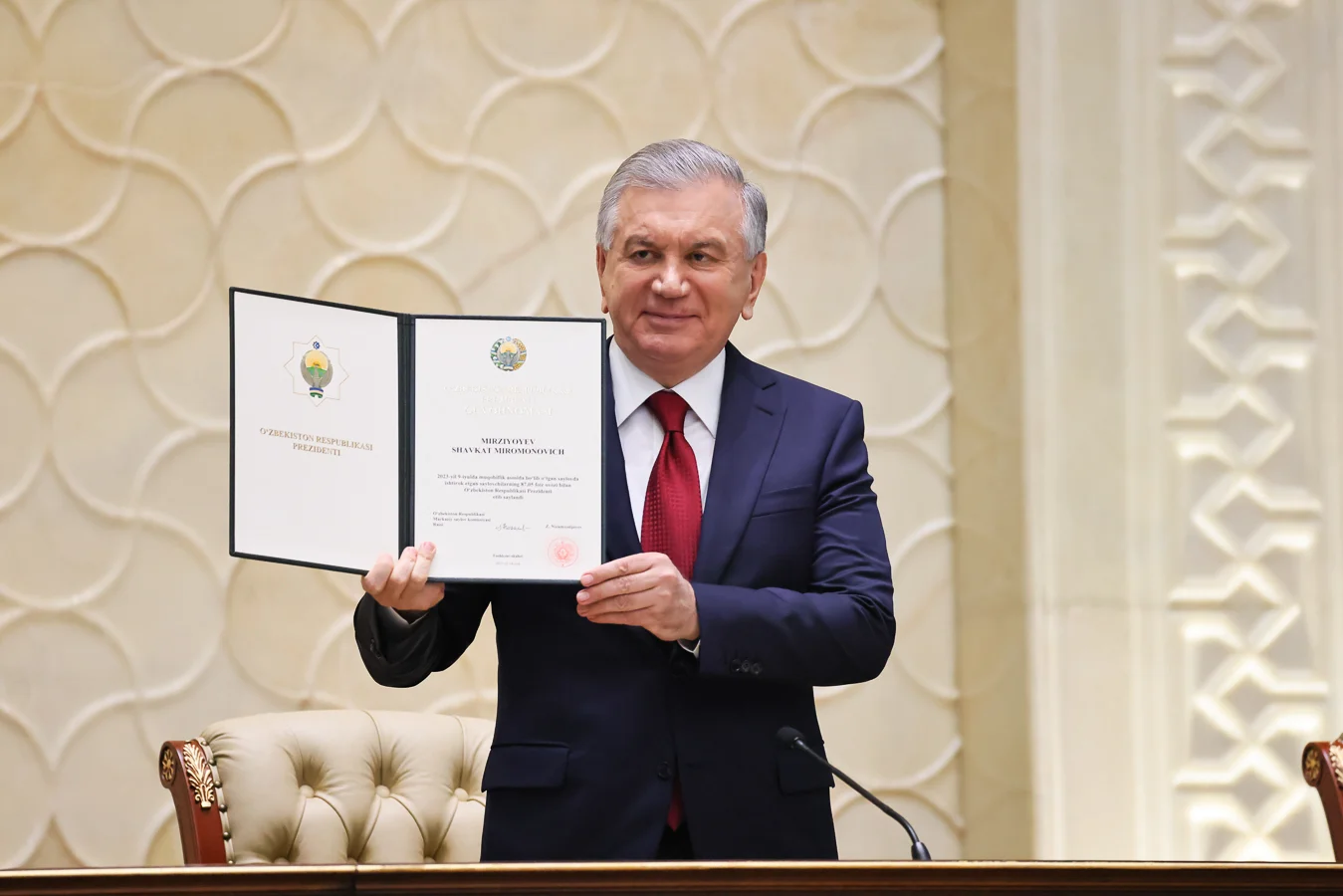 Shavkat Mirziyoyev sworn in as president of Uzbekistan, vows to uphold  rights and serve citizens — Daryo News