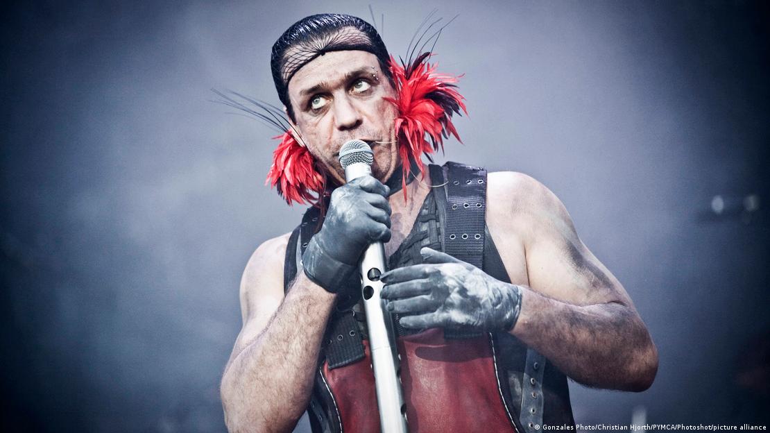 Rammstein lead singer accused of sexual misconduct, fans in Berlin protest  — Daryo News